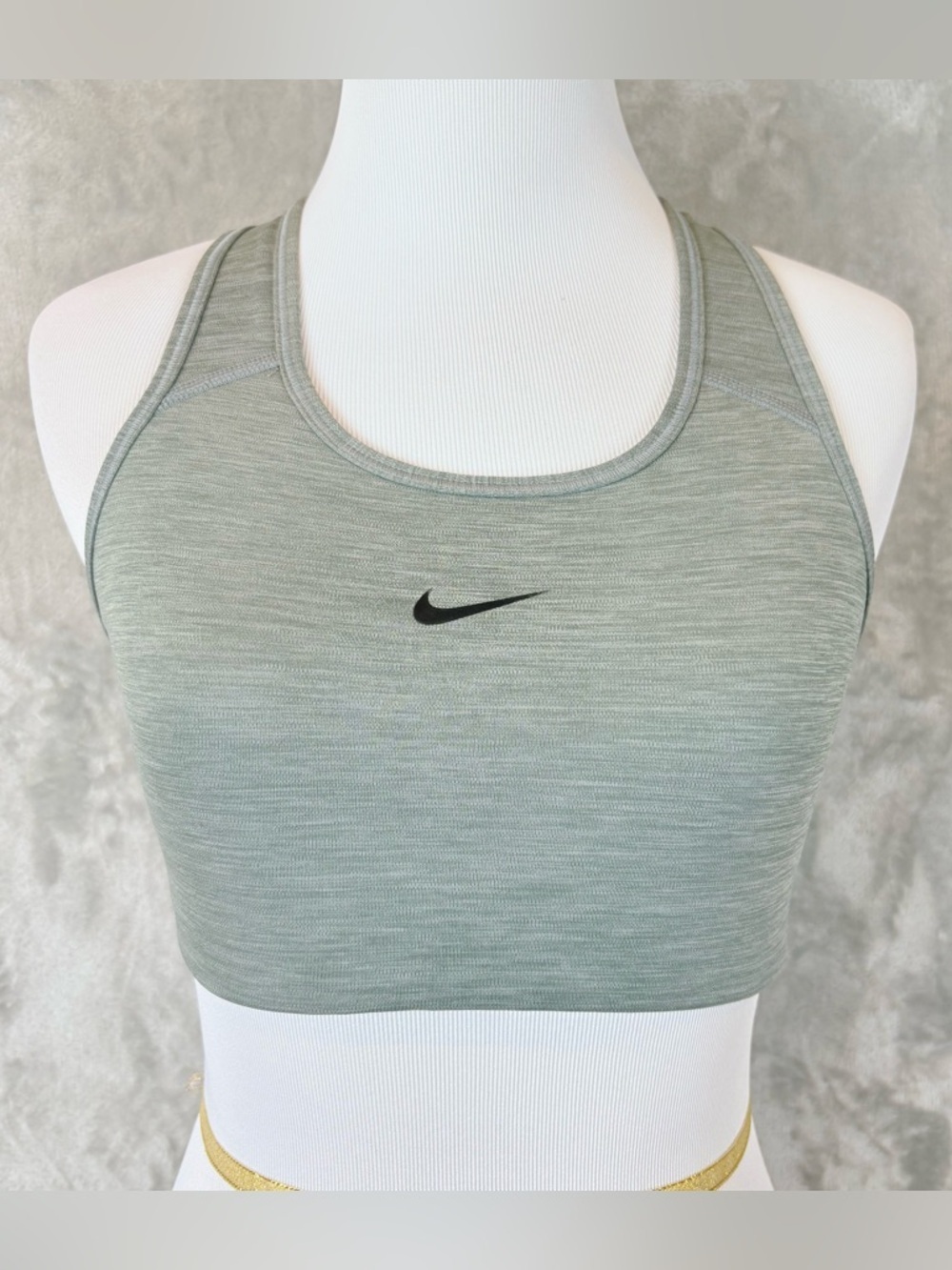 Nike Women's Grey Heather Sports Bra - Lightweight Support Sz S